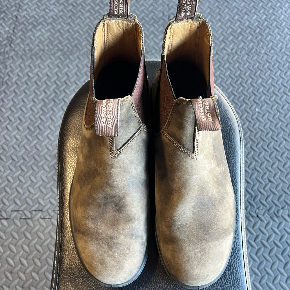 Blundstone Brown Leather Chelsea Boots